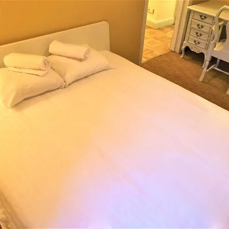 Appartement Royal Two Bedroom With Terrace & Jacuzzi