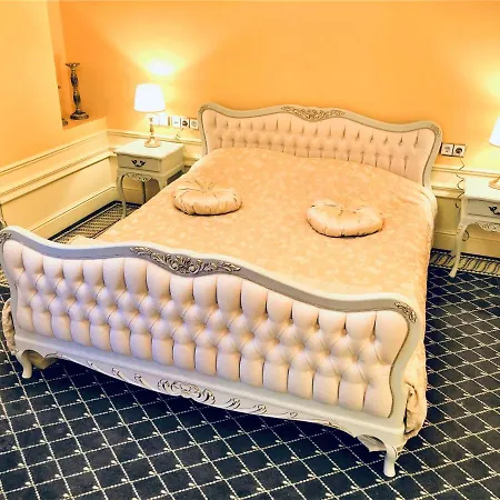 Lägenhet Royal Two Bedroom With Terrace & Jacuzzi *